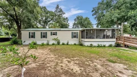 2690 Shiner Dr, Lake Wales, FL 33898