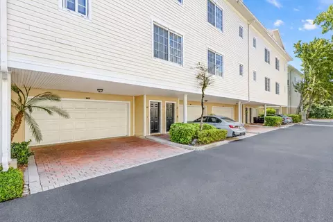9872 Meadow Field Cir #503, Tampa, FL 33626
