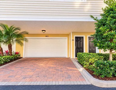 9872 Meadow Field Cir #503, Tampa, FL 33626