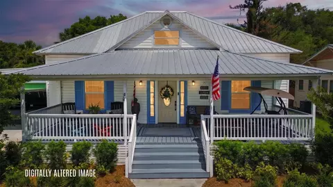 Exterior - 520 S Jackson Ave, Bartow, FL 33830 photo 2 of 13