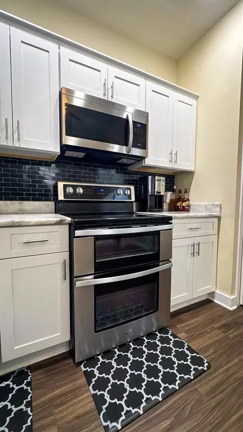 Kitchen - 520 S Jackson Ave, Bartow, FL 33830 photo 4 of 4