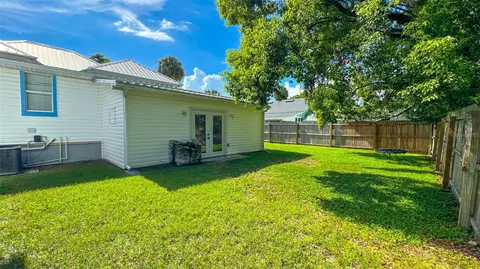 Exterior - 520 S Jackson Ave, Bartow, FL 33830 photo 7 of 13