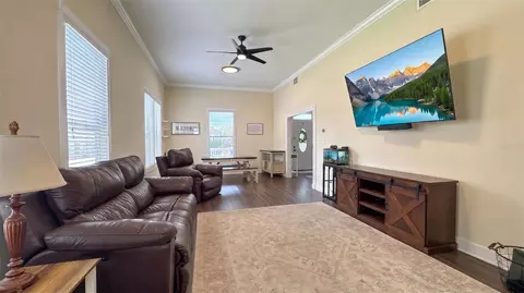 Living - 520 S Jackson Ave, Bartow, FL 33830 photo 1 of 2