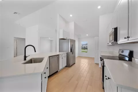Kitchen - 1708 Manatee Dr, Sebring, FL 33870 photo 1 of 3