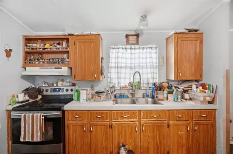 Kitchen - 1710 E Ray St, Hernando, FL 34442 photo 1 of 1