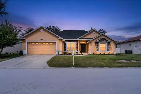 6331 Alamanda Hills Dr, Lakeland, FL 33813