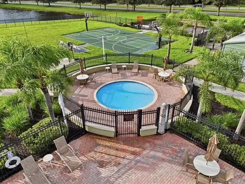 Exterior - 10908 Subtle Trail Dr, Riverview, FL 33579 photo 4 of 6