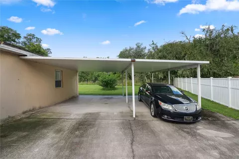 Exterior - 1127 Pinecrest Dr, Bartow, FL 33830 photo 7 of 15