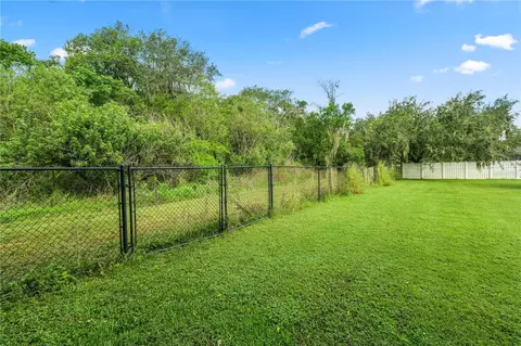 Exterior - 1127 Pinecrest Dr, Bartow, FL 33830 photo 10 of 15
