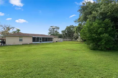Exterior - 1127 Pinecrest Dr, Bartow, FL 33830 photo 6 of 15