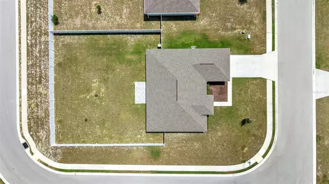 View/Area - 2048 Winding River Cv, Bartow, FL 33830 photo 2 of 6