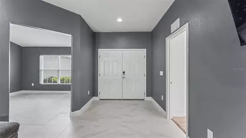 Entry Way - 2048 Winding River Cv, Bartow, FL 33830 photo 1 of 3