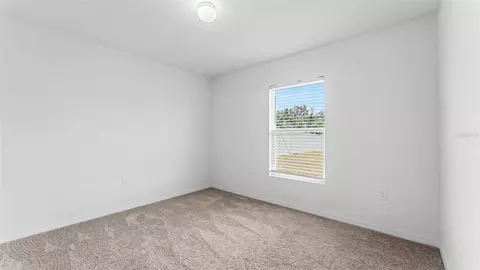 Bedroom - 2048 Winding River Cv, Bartow, FL 33830 photo 6 of 8