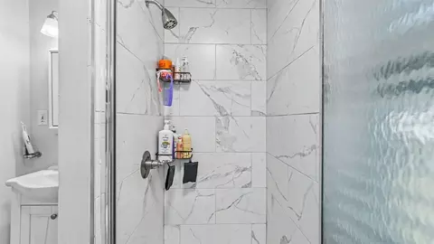 Bath - 680 Sunset Dr, Bartow, FL 33830 photo 3 of 5