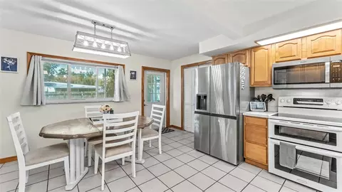 Kitchen - 680 Sunset Dr, Bartow, FL 33830 photo 5 of 5