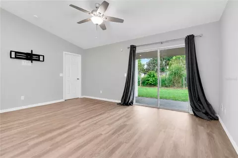 Living - 1185 Fairview Ave, Bartow, FL 33830 photo 4 of 4