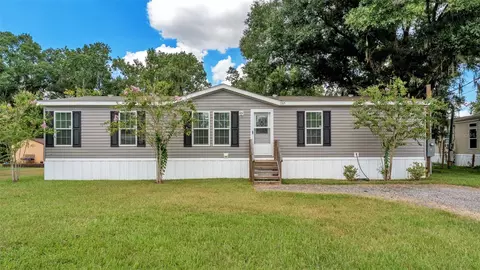 1315 Windsong Dr, Lakeland, FL 33811