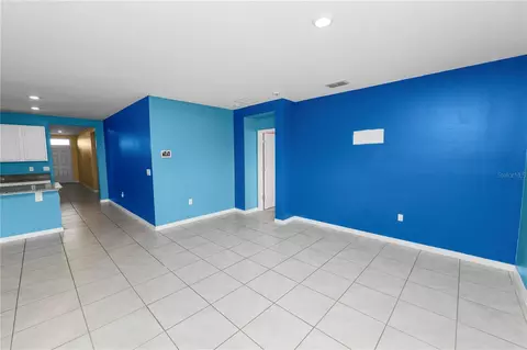 Living - 1810 Eagle Hammock Blvd, Eagle Lake, FL 33839 photo 3 of 5