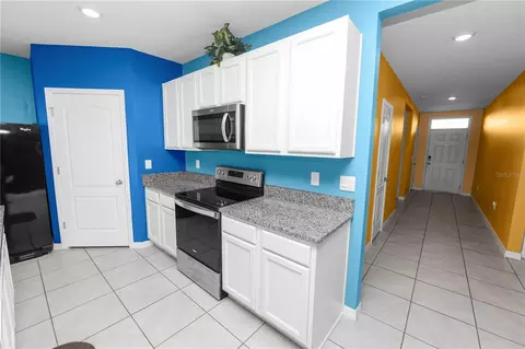 Entry Way - 1810 Eagle Hammock Blvd, Eagle Lake, FL 33839 photo 2 of 2
