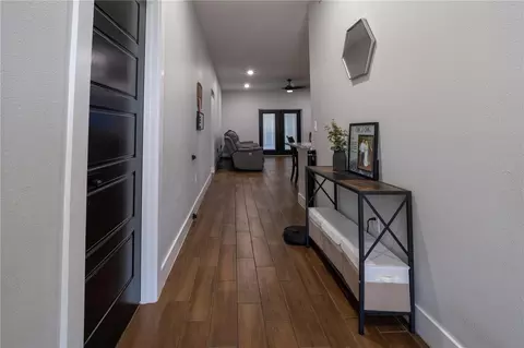 Entry Way - 923 Florida Ave, Dundee, FL 33838 photo 1 of 2