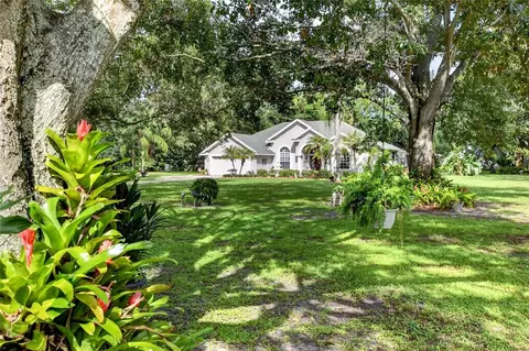 Exterior - 4401 Chambliss Rd, Winter Haven, FL 33884 photo 3 of 12