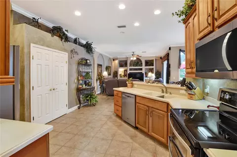 Kitchen - 4401 Chambliss Rd, Winter Haven, FL 33884 photo 1 of 2
