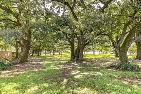 Exterior - 4401 Chambliss Rd, Winter Haven, FL 33884 photo 7 of 12