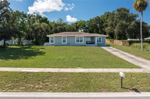 940 Carlton Ave, Lake Wales, FL 33853