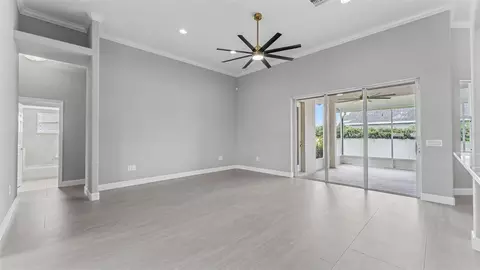 Living - 274 Ruby Lake Ln, Winter Haven, FL 33884 photo 3 of 6