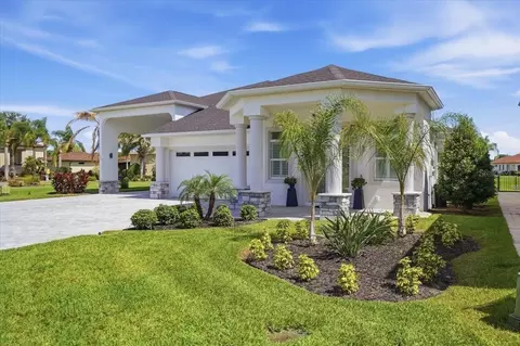 743 Teaberry Trl, Polk City, FL 33868
