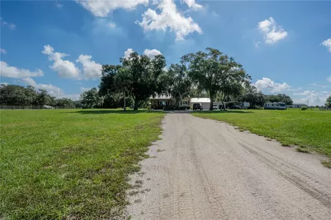 2124 Fox Run Ln, Lake Wales, FL 33898