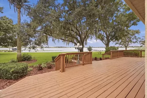 Exterior - 557 Sutton Rd, Auburndale, FL 33823 photo 9 of 14