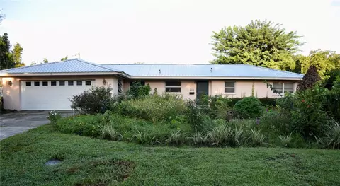2611 Collins Ave, Lakeland, FL 33803