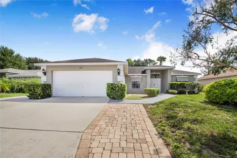Exterior - 817 Reflections Loop E, Winter Haven, FL 33884 photo 2 of 8