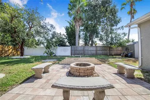 Exterior - 817 Reflections Loop E, Winter Haven, FL 33884 photo 5 of 8