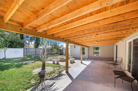 Exterior - 817 Reflections Loop E, Winter Haven, FL 33884 photo 7 of 8