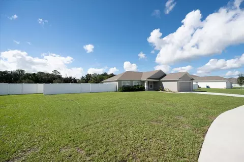 Exterior - 912 Lochland Loop, Bartow, FL 33830 photo 2 of 15