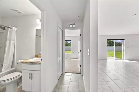 Entry Way - 912 Lochland Loop, Bartow, FL 33830 photo 5 of 5