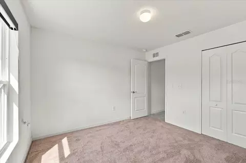 Bedroom - 912 Lochland Loop, Bartow, FL 33830 photo 4 of 6