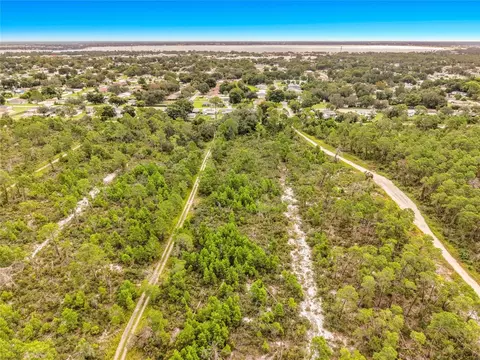 443 Parrot Ave, Sebring, FL 33870 photo 9