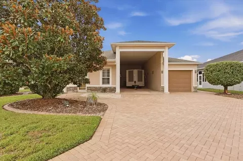 396 Cruisers Dr, Polk City, FL 33868
