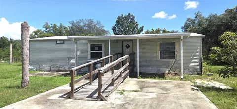 3932 Rolling Hills Ct E #10, Lake Wales, FL 33898