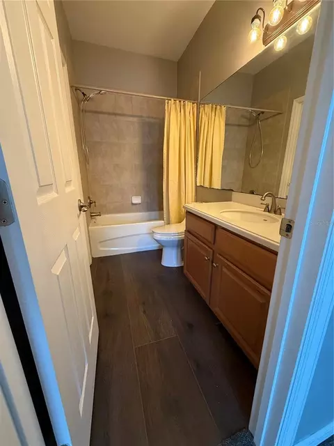 Bath - 2668 Rutledge Ct, Winter Haven, FL 33884 photo 3 of 4