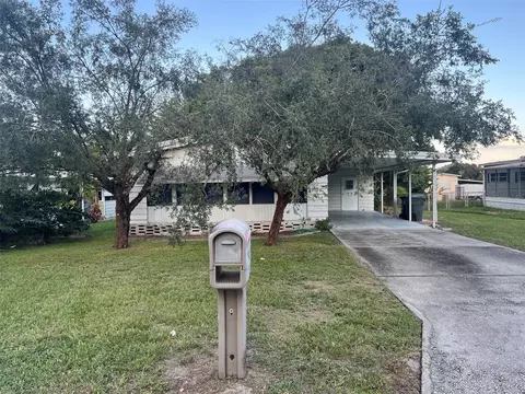 528 Skyline Dr W, Lakeland, FL 33801