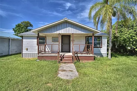 908 S Delaney Ave, Avon Park, FL 33825