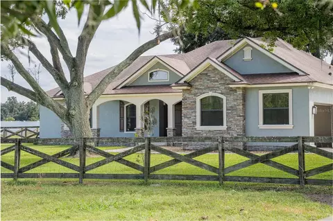 3910 Knights Station Rd, Lakeland, FL 33810