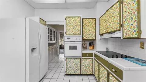 Kitchen - 790 S Broadway Ave, Bartow, FL 33830 photo 3 of 6
