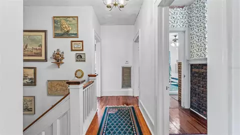 Entry Way - 790 S Broadway Ave, Bartow, FL 33830 photo 6 of 7