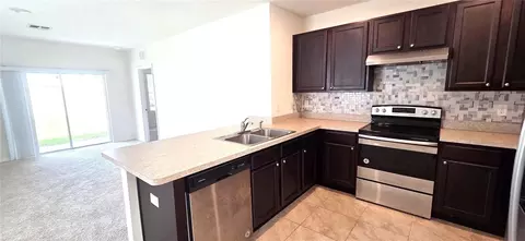 Kitchen - 156 Eagleview Loop, Davenport, FL 33837 photo 1 of 3