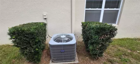 Exterior - 156 Eagleview Loop, Davenport, FL 33837 photo 4 of 7